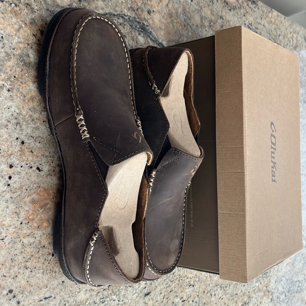 Brand new never worn, size 9.5.